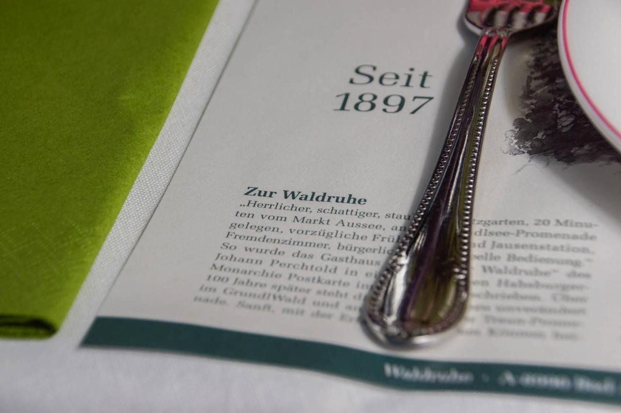 バート・アウスゼー Waldruhe - Bett, Fruehstueck & Ein Laecheln Bed & Breakfast エクステリア 写真