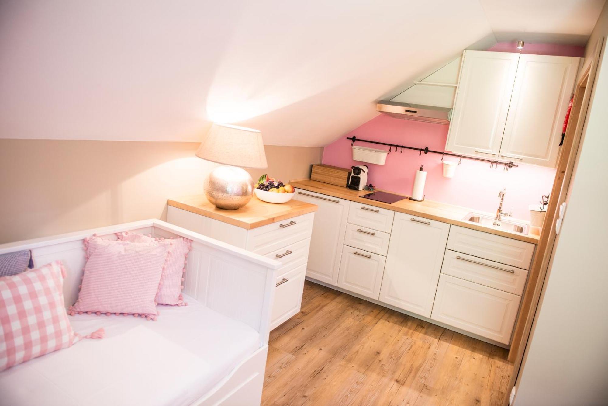 バート・アウスゼー Waldruhe - Bett, Fruehstueck & Ein Laecheln Bed & Breakfast エクステリア 写真